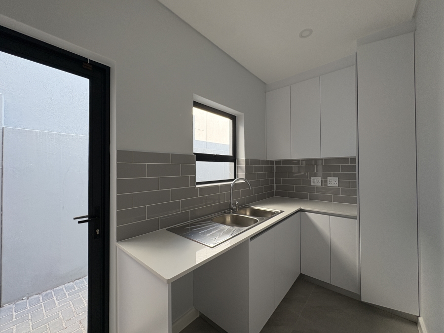 4 Bedroom Property for Sale in Sandown Western Cape